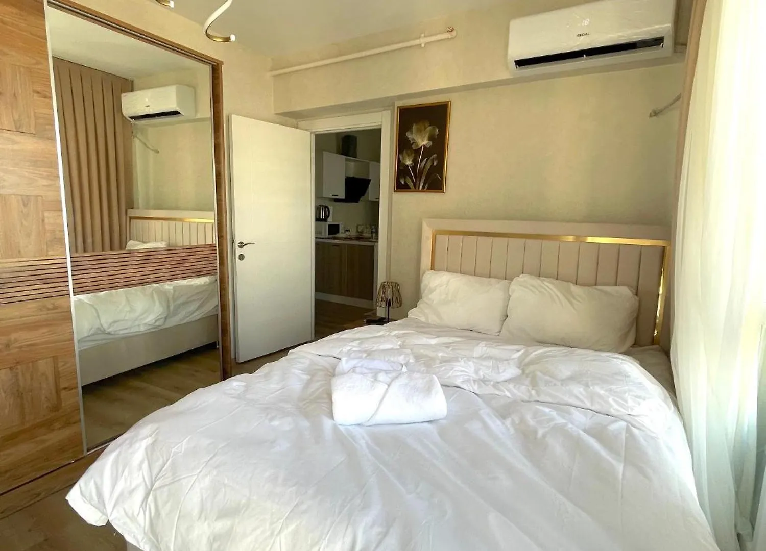 Two Bedroom King Suite Bh46 Istanbul Apartment